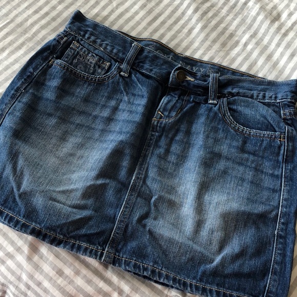 EUC old navy denim skirt size 2 - Picture 2 of 4